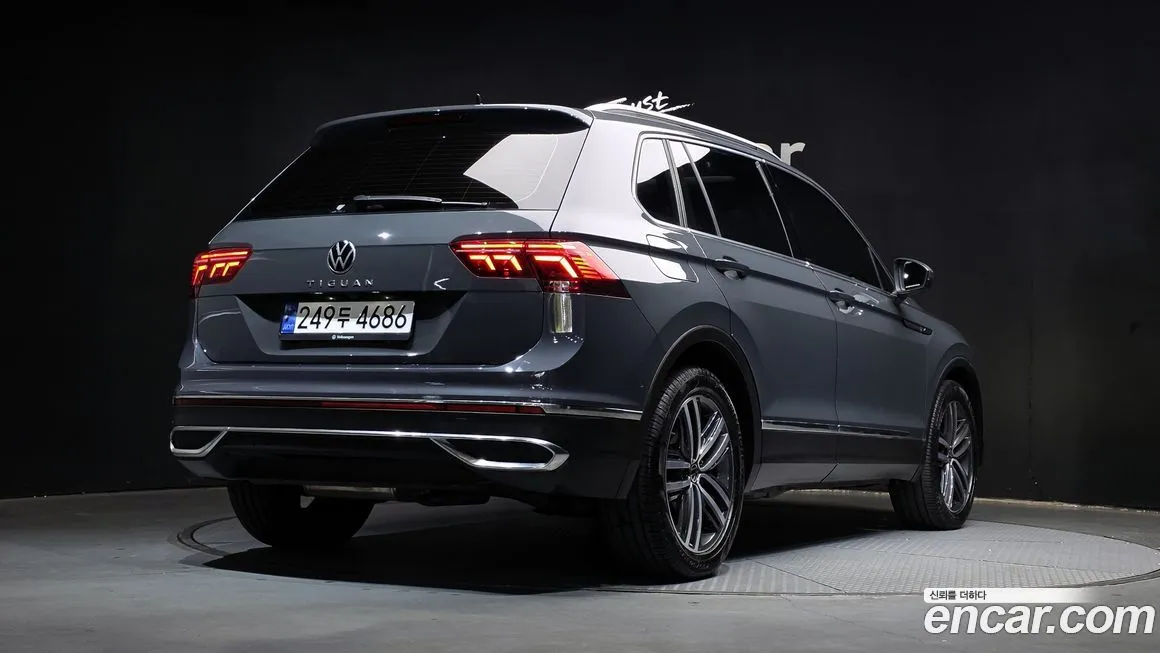 Volkswagen Tiguan — фото 3