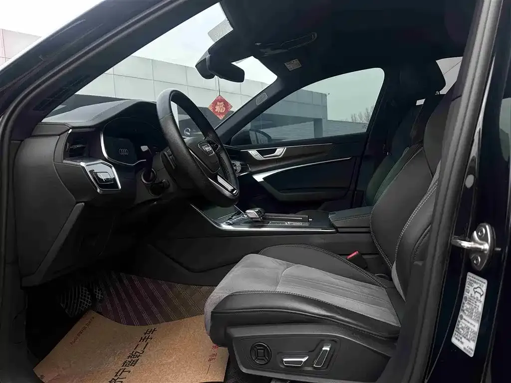 Audi A6L 2024 из CN, фото 3