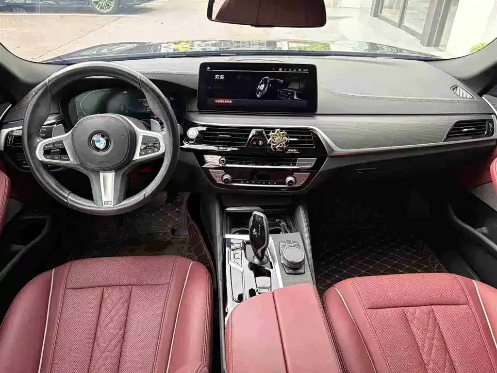 BMW 5 Series — фото 2