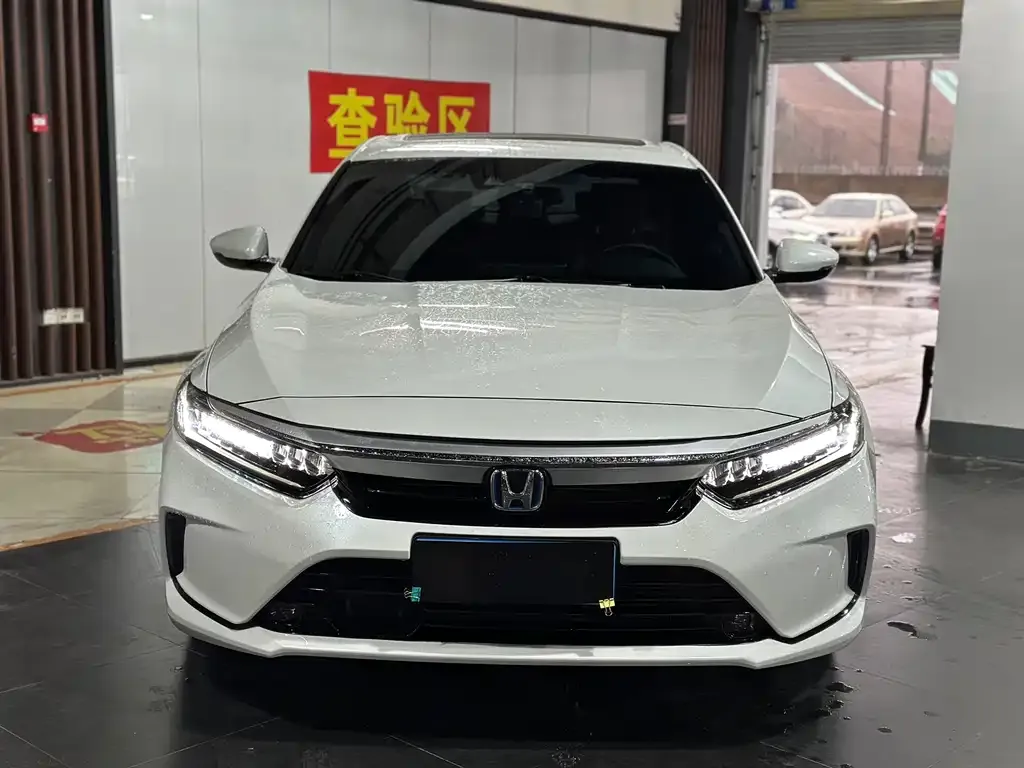 Honda Inspire — фото 3