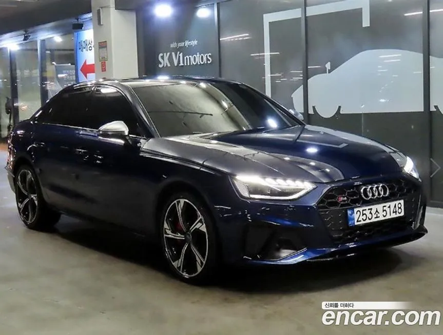Audi S4