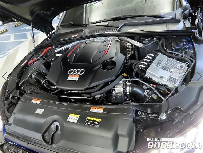 Audi S4 2023 из KR, фото 8
