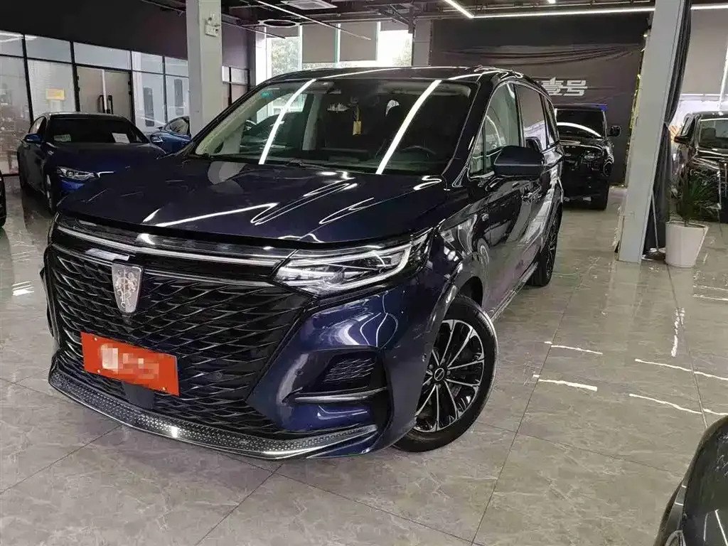 Roewe iMAX8 — фото 1