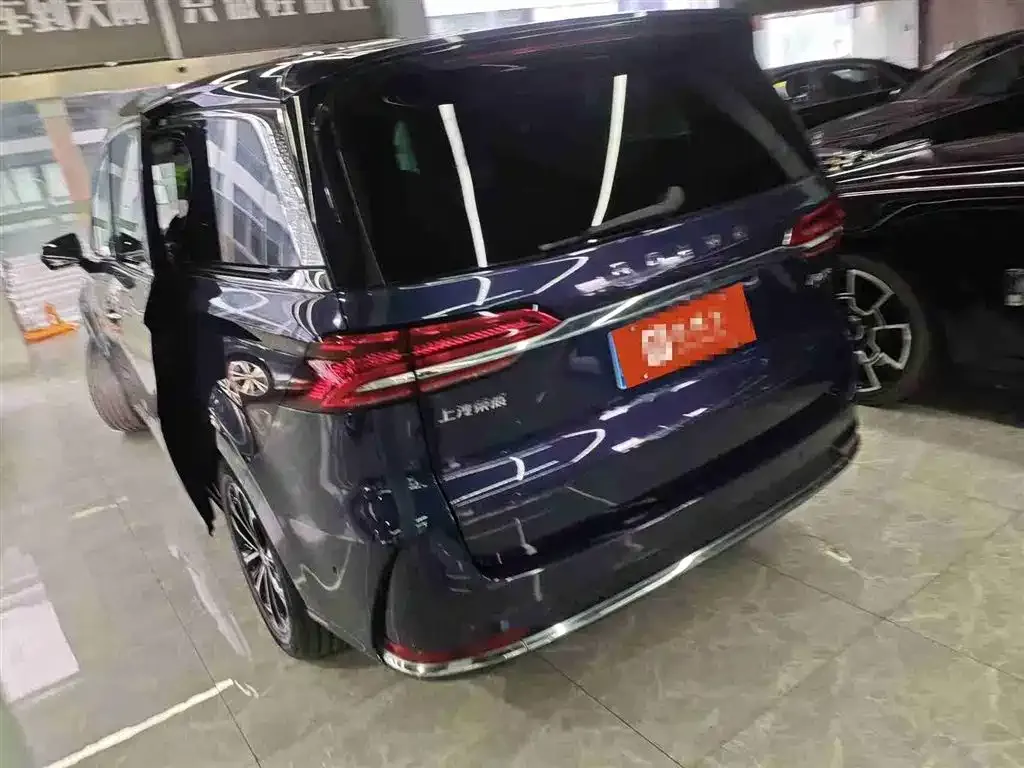 Roewe iMAX8 — фото 5