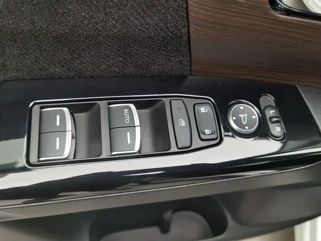 Honda Odyssey 2025 из CN, фото 3