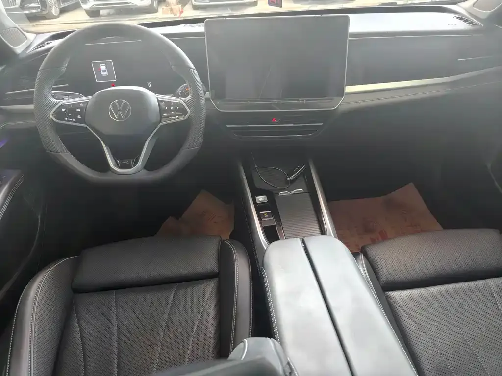 Volkswagen Passat 2024 из CN, фото 9