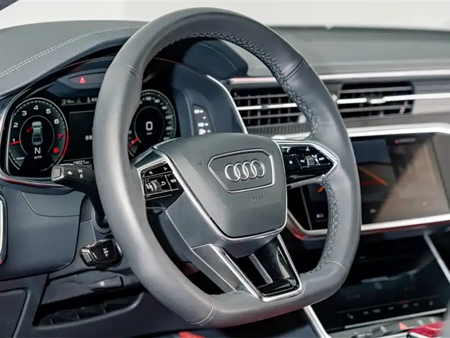Audi A7L — фото 4