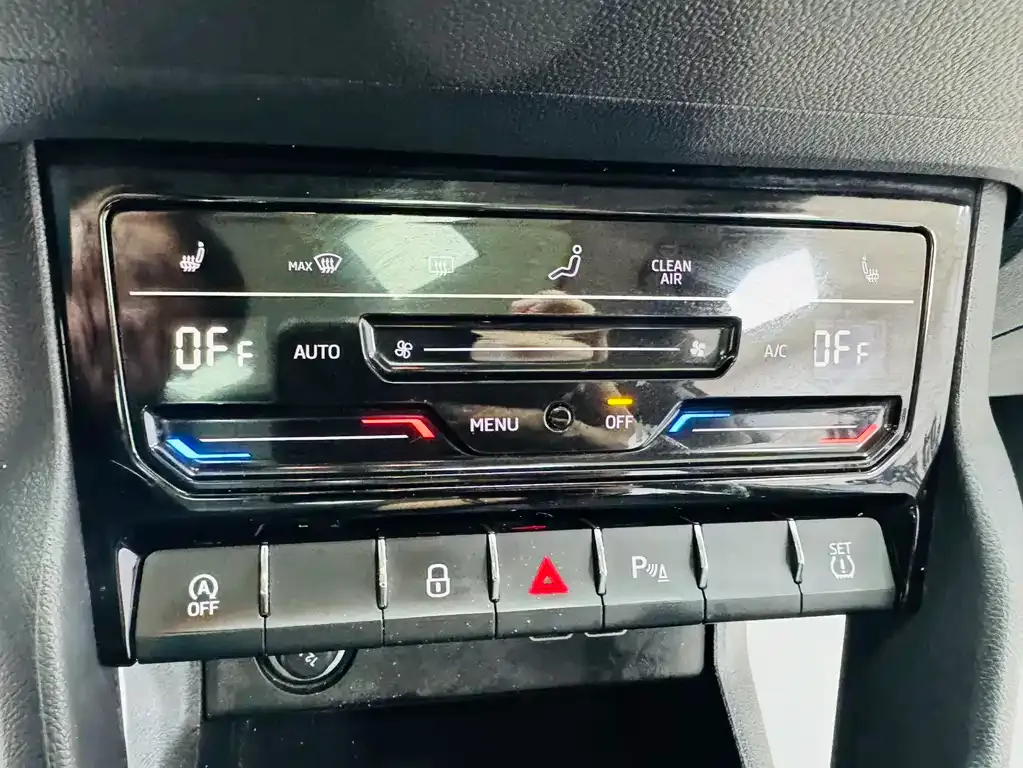 Skoda Karoq 2022 из CN, фото 3