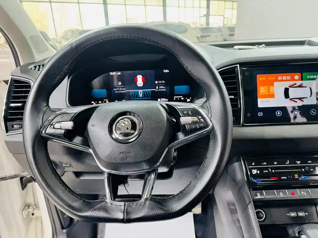 Skoda Karoq 2022 из CN, фото 6