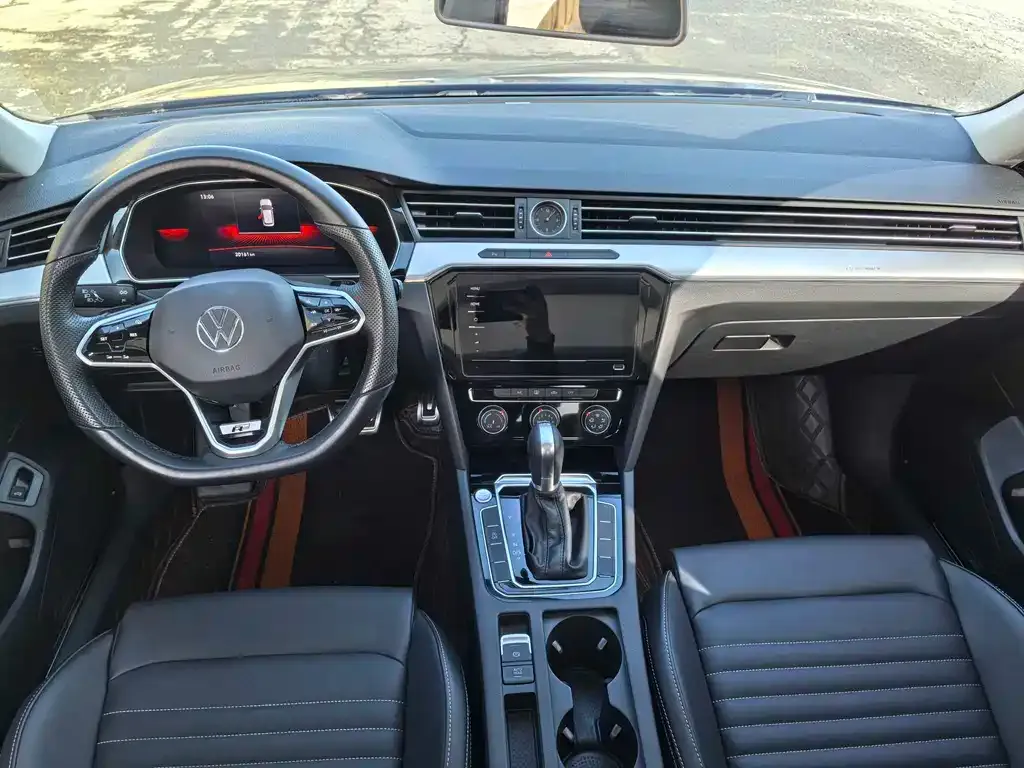 Volkswagen Magotan 2025 из CN, фото 3