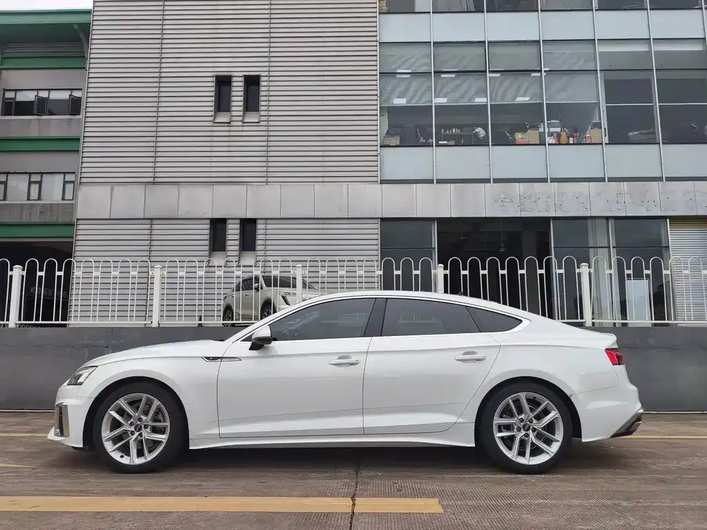 Audi A5 (Import) 2022 из CN, фото 10