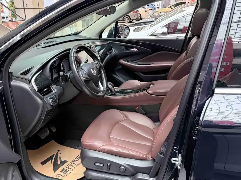 Buick Envision Plus — фото 9