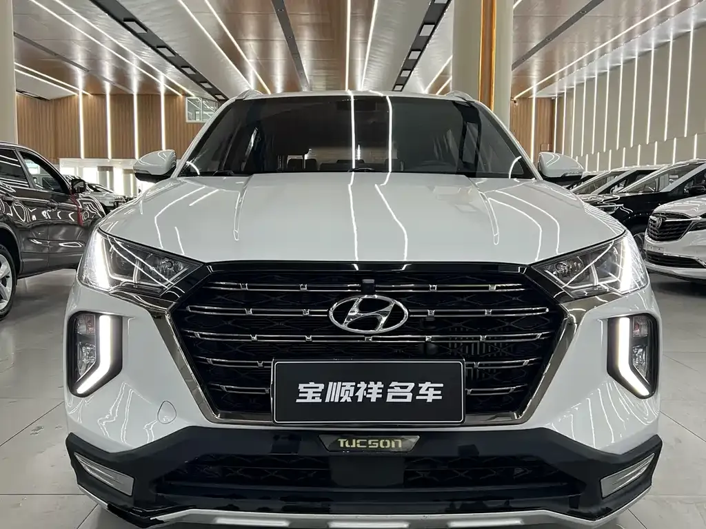 Hyundai Tucson — фото 5