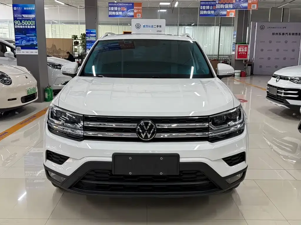 Volkswagen Tharu — фото 9