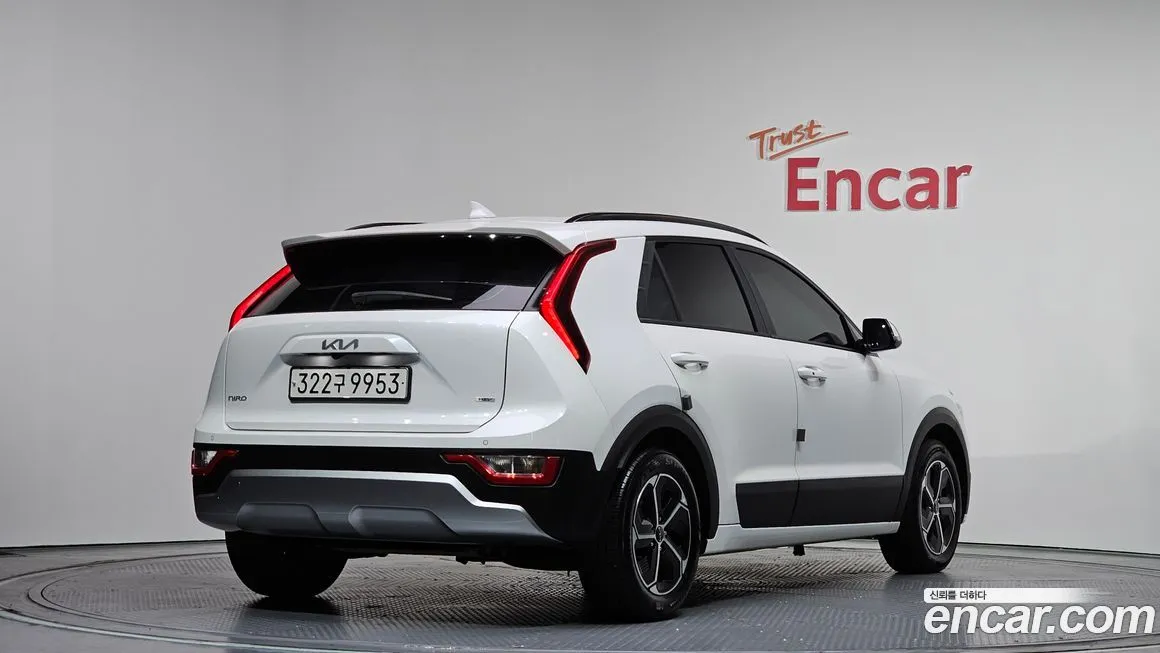 Kia Niro 2022 из KR, фото 2