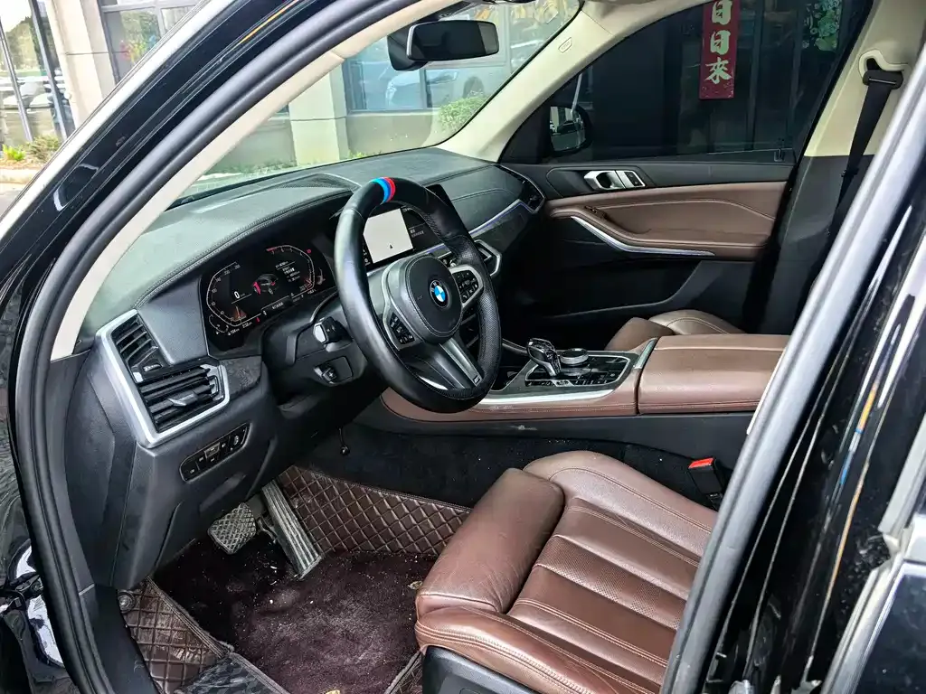 BMW X5 (Import) — фото 3