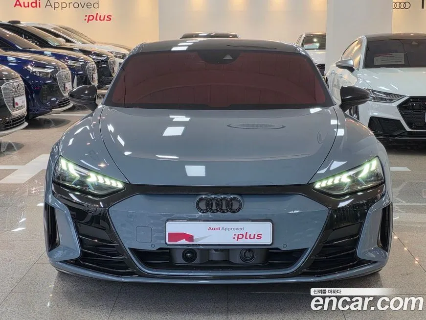 Audi e-tron GT 2023 из KR, фото 2