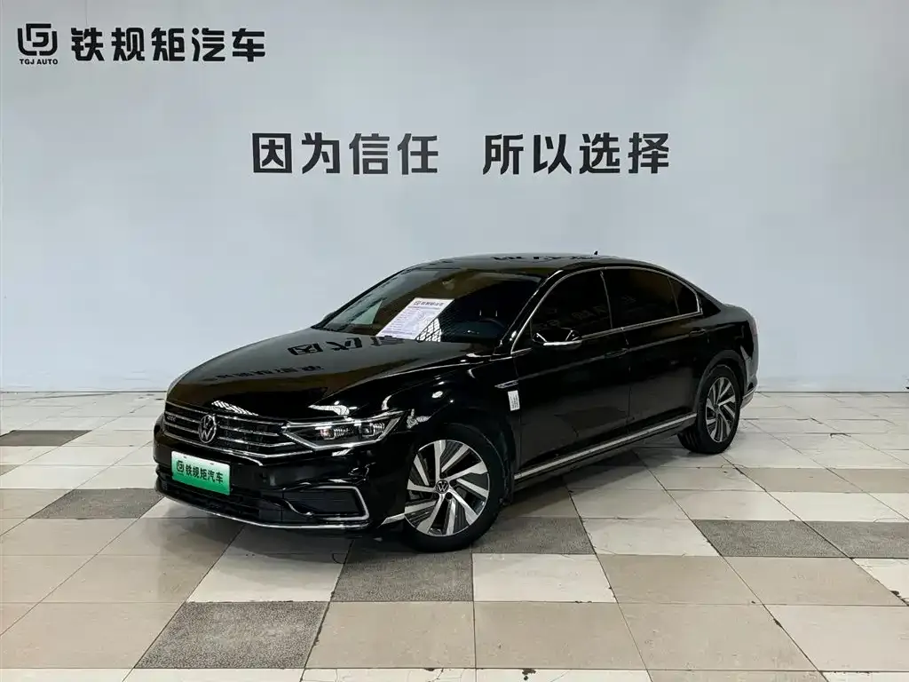 Volkswagen Magotan GTE PHEV 2023 из CN, фото 1