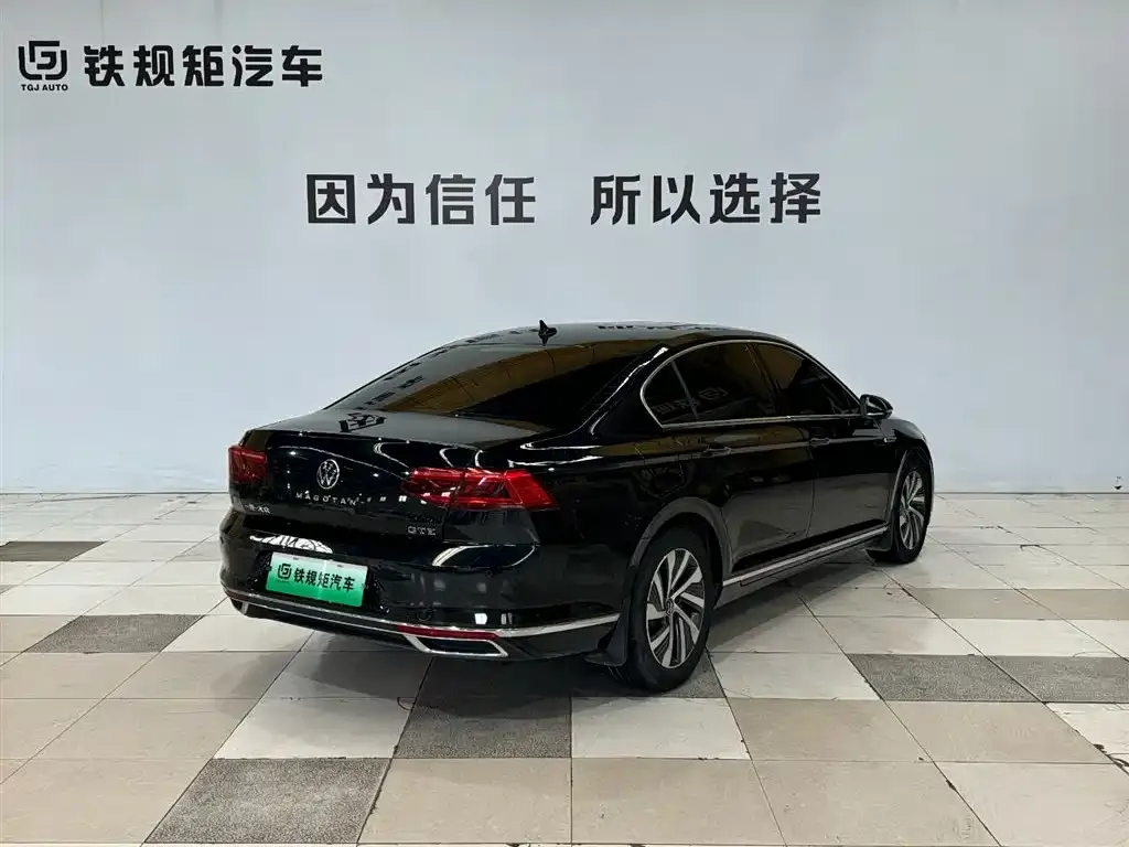 Volkswagen Magotan GTE PHEV 2023 из CN, фото 4