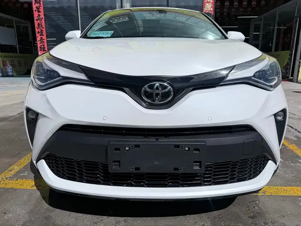 Toyota C-HR — фото 5