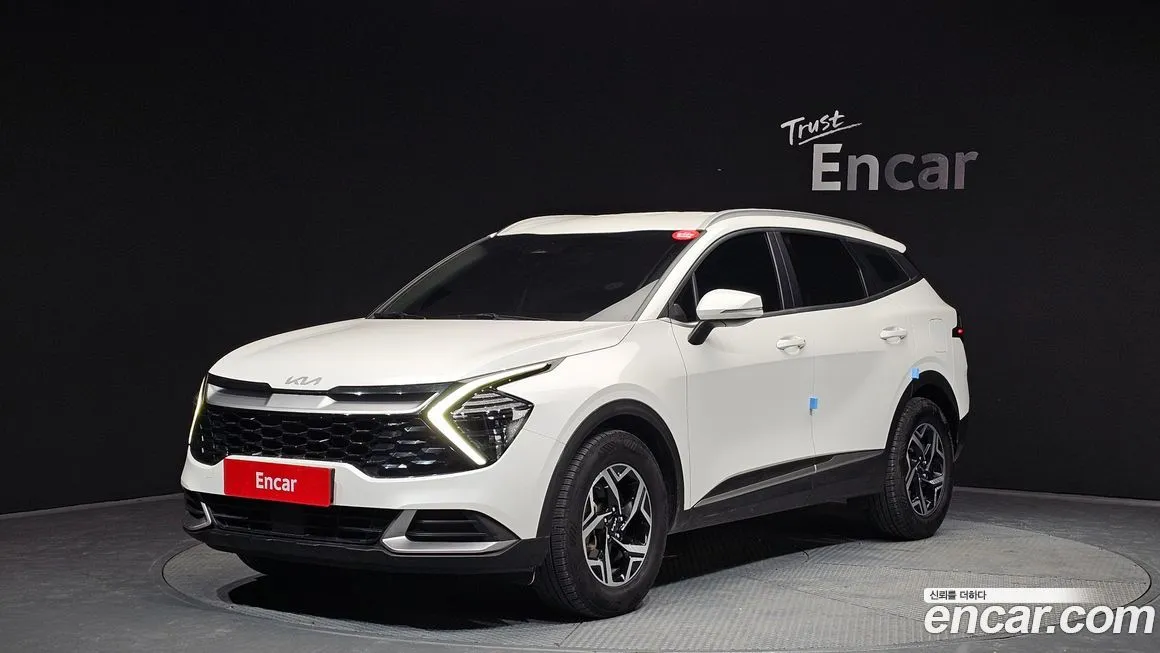 Kia Sportage — фото 1