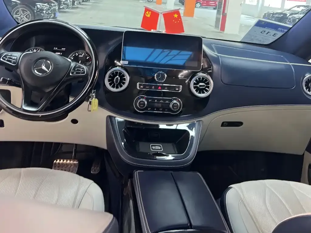 Mercedes-Benz Vito 2022 из CN, фото 2