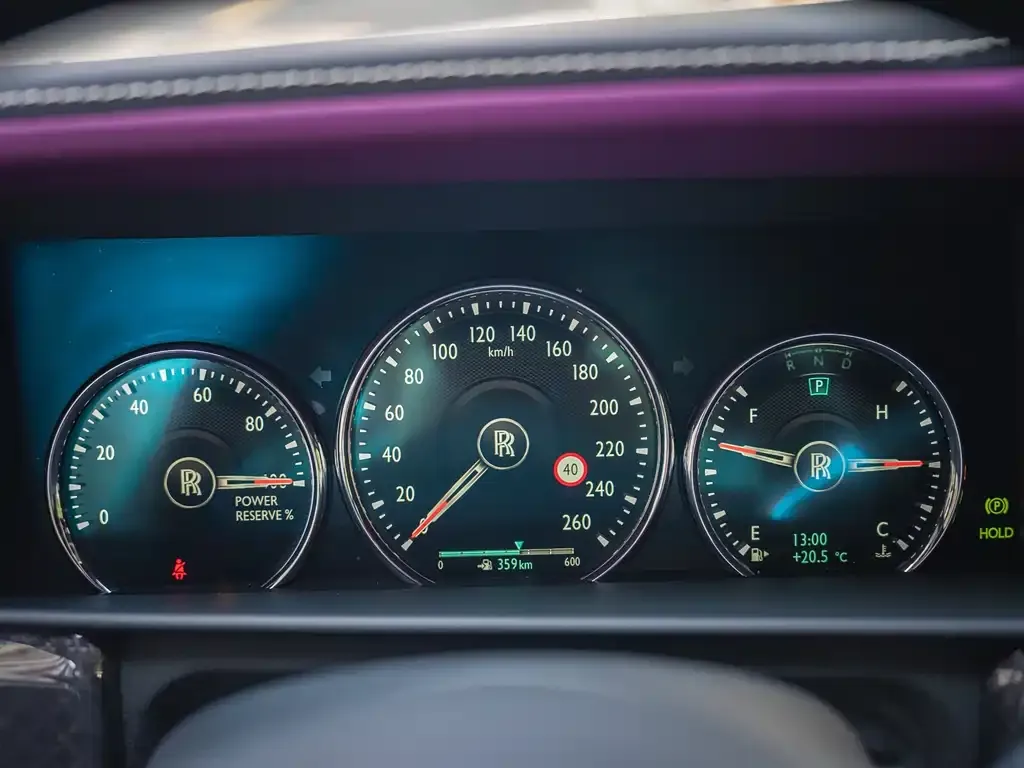 Rolls-Royce Cullinan 2021 из CN, фото 3