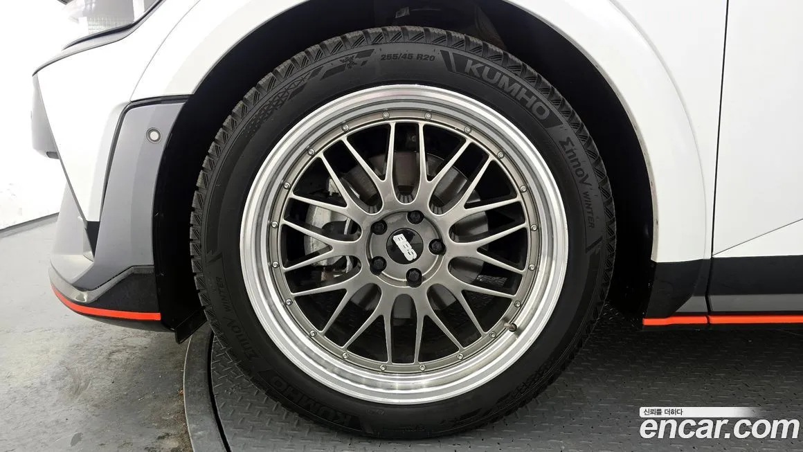 Hyundai Ioniq5 — фото 3