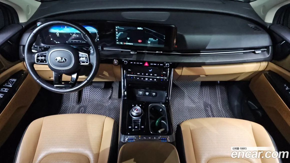 Kia Carnival — фото 10