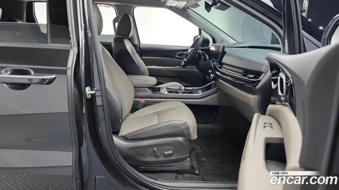 Kia Carnival — фото 2