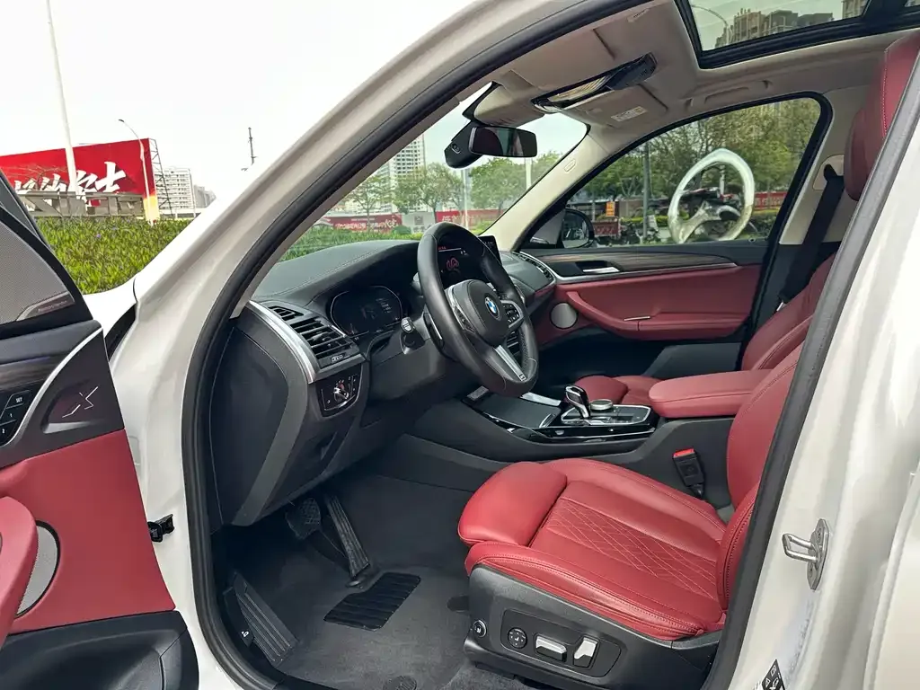 BMW X3 2022 из CN, фото 3