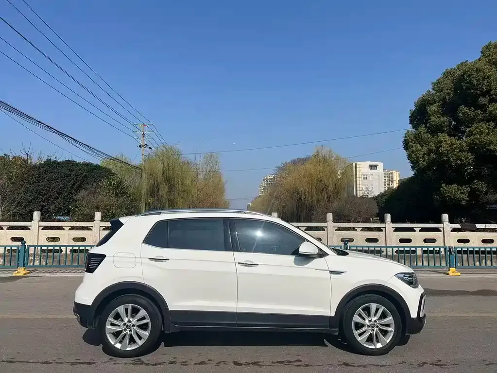 Volkswagen T-Cross 2021 из CN, фото 2