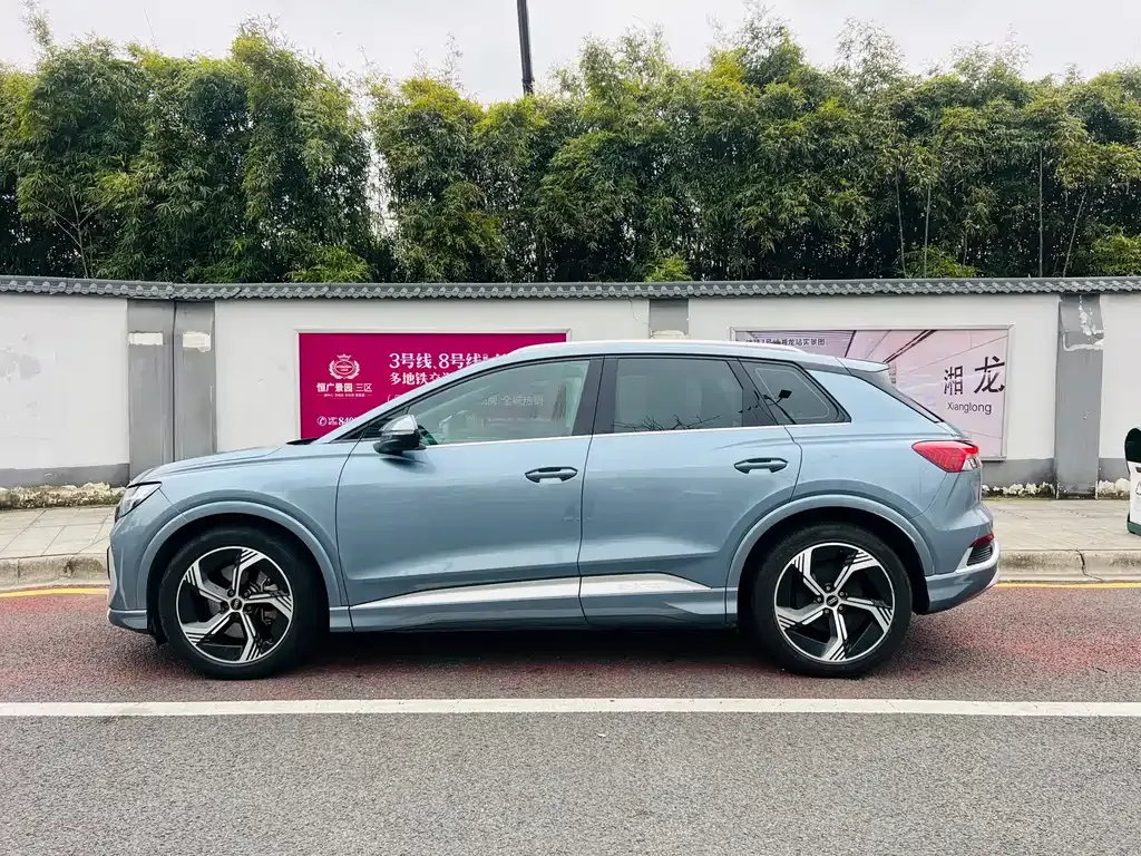 Audi Q4 e-tron 2023 из CN, фото 8