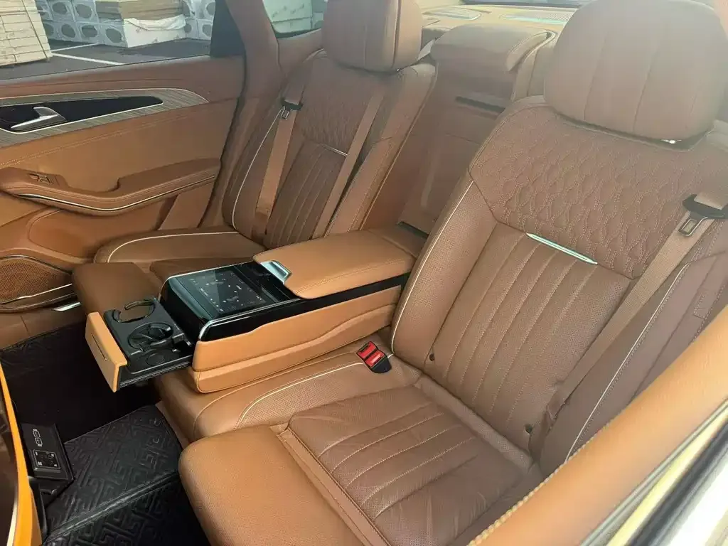 Hongqi H9 2023 из CN, фото 6