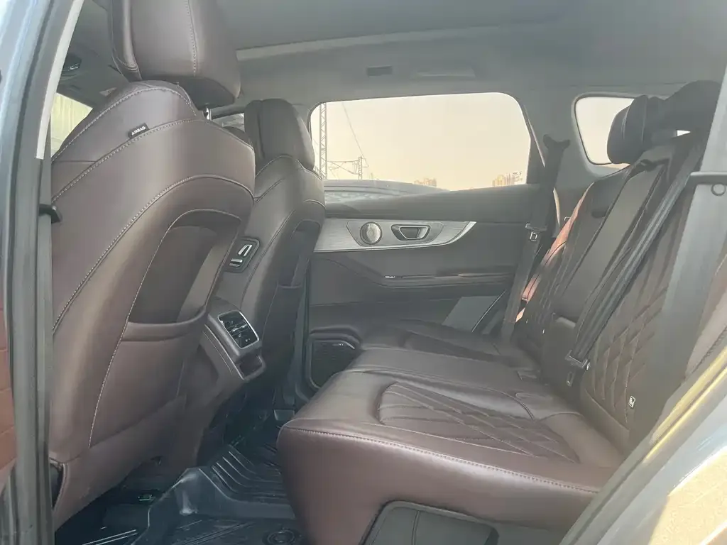 Chery Tiggo 8 PRO — фото 2