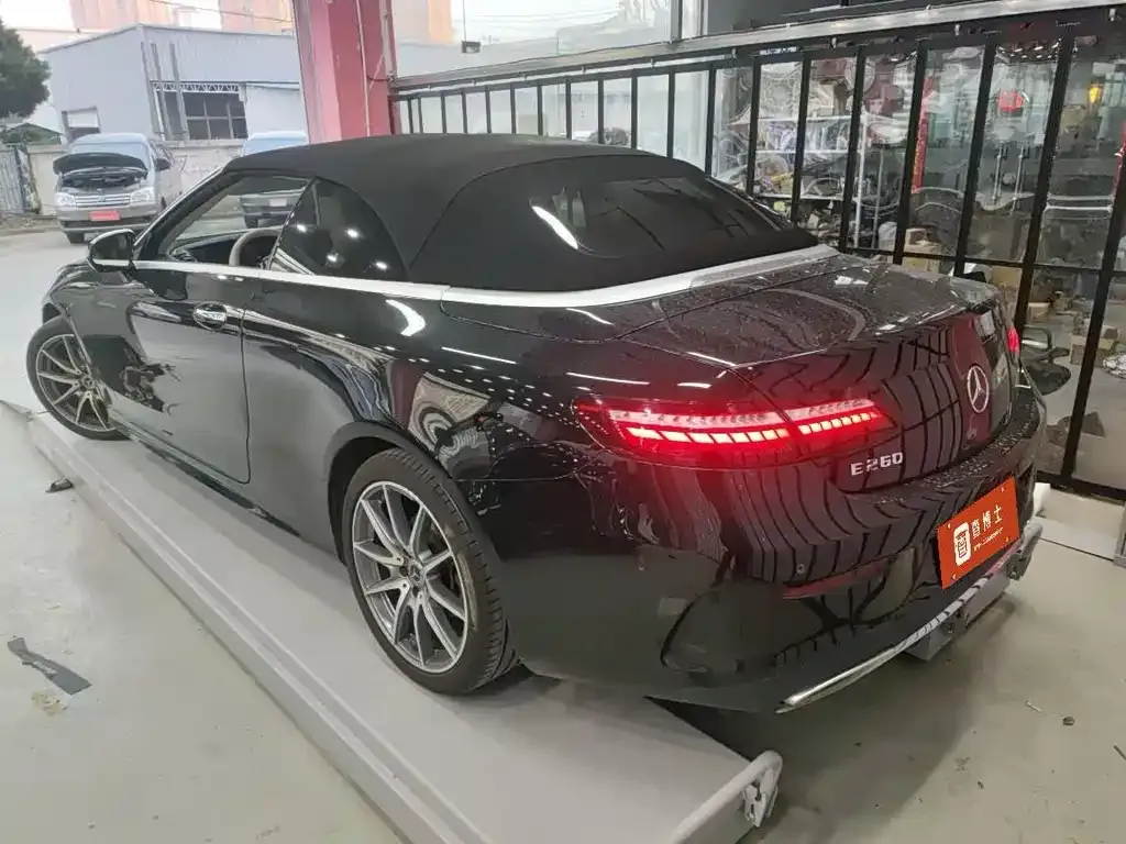 Mercedes-Benz E-Class (Import) — фото 4