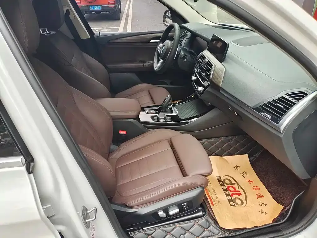 BMW X3 2021 из CN, фото 3