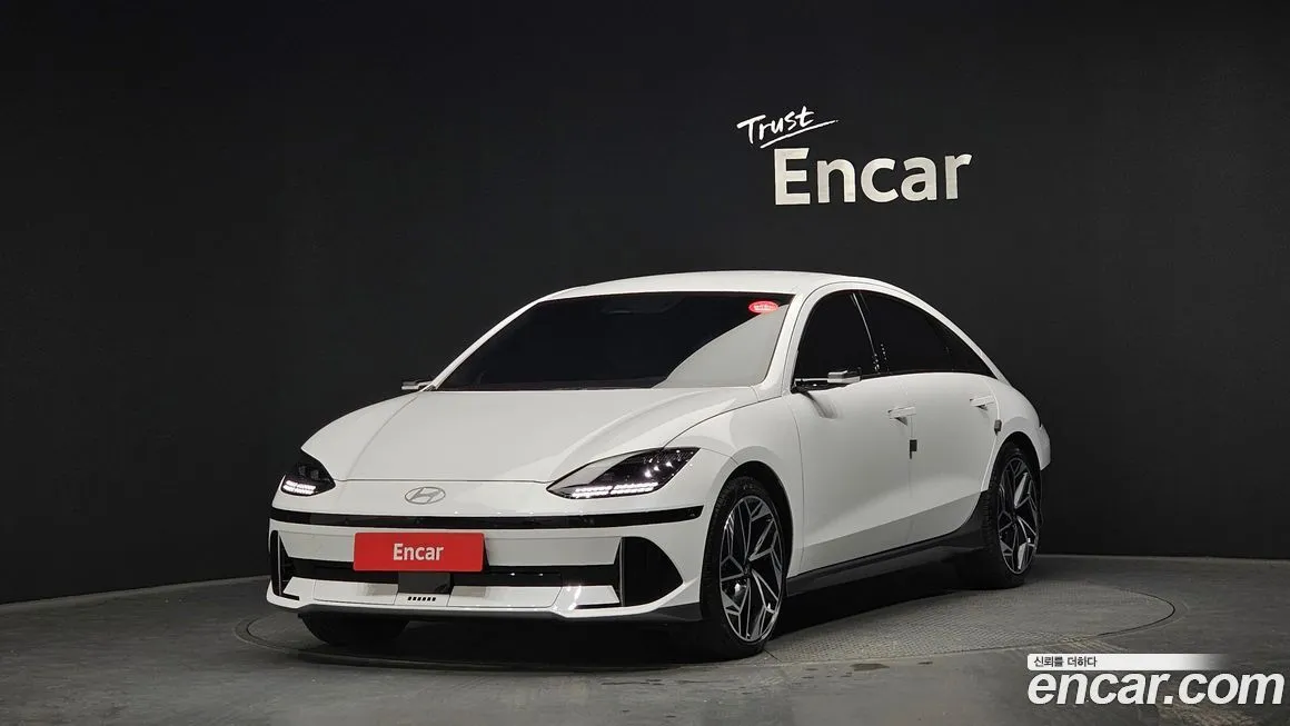 Hyundai Ioniq6 — фото 1