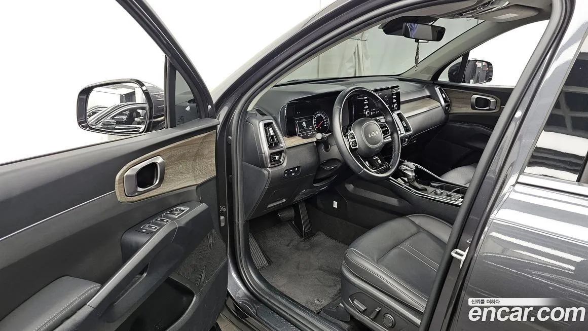 Kia Sorento 2023 из KR, фото 8
