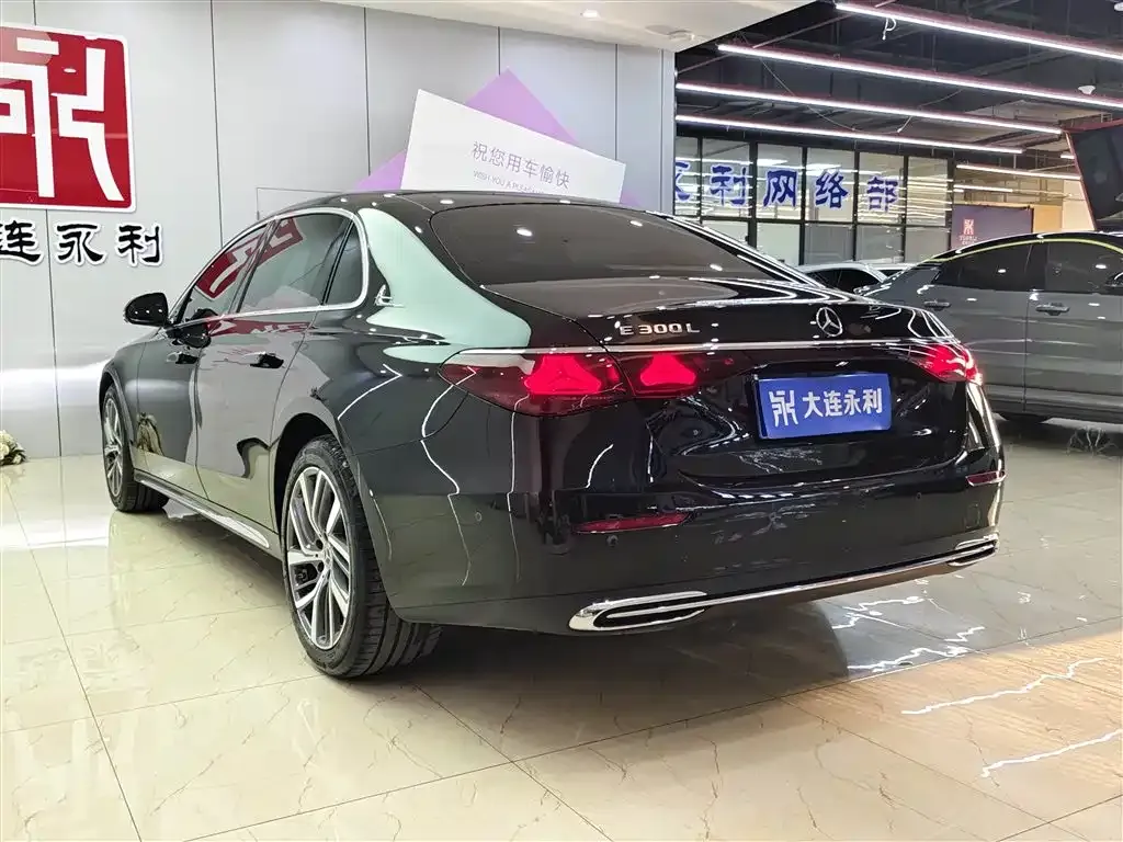 Mercedes-Benz E-Class 2025 из CN, фото 4