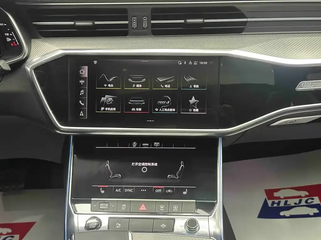 Audi A6L 2021 из CN, фото 10