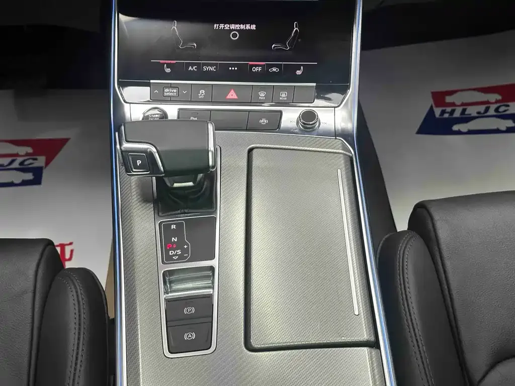 Audi A6L 2021 из CN, фото 4