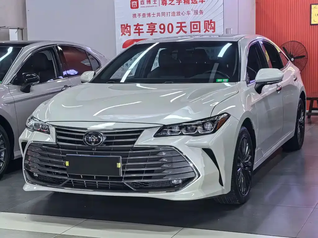 Toyota Avalon 2021 из CN, фото 1