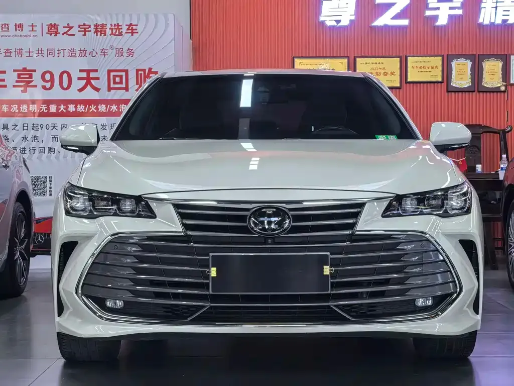 Toyota Avalon 2021 из CN, фото 3