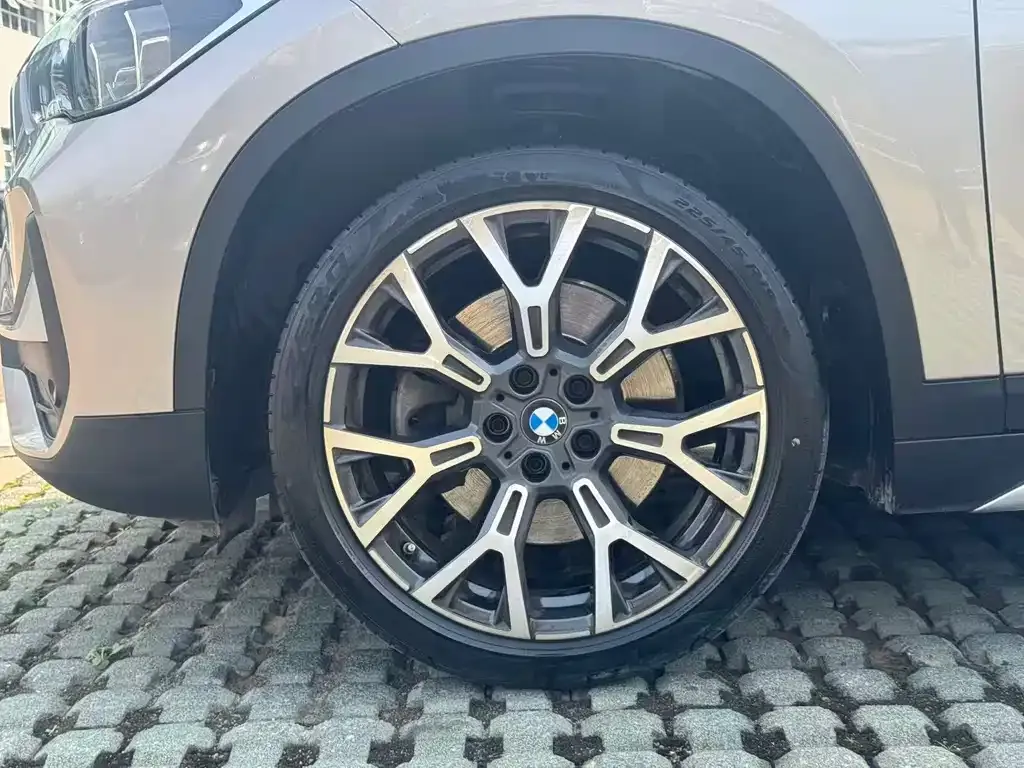 BMW X1 2022 из CN, фото 7