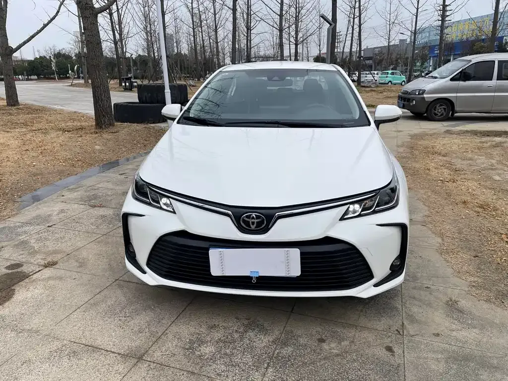 Toyota Corolla 2022 из CN, фото 10