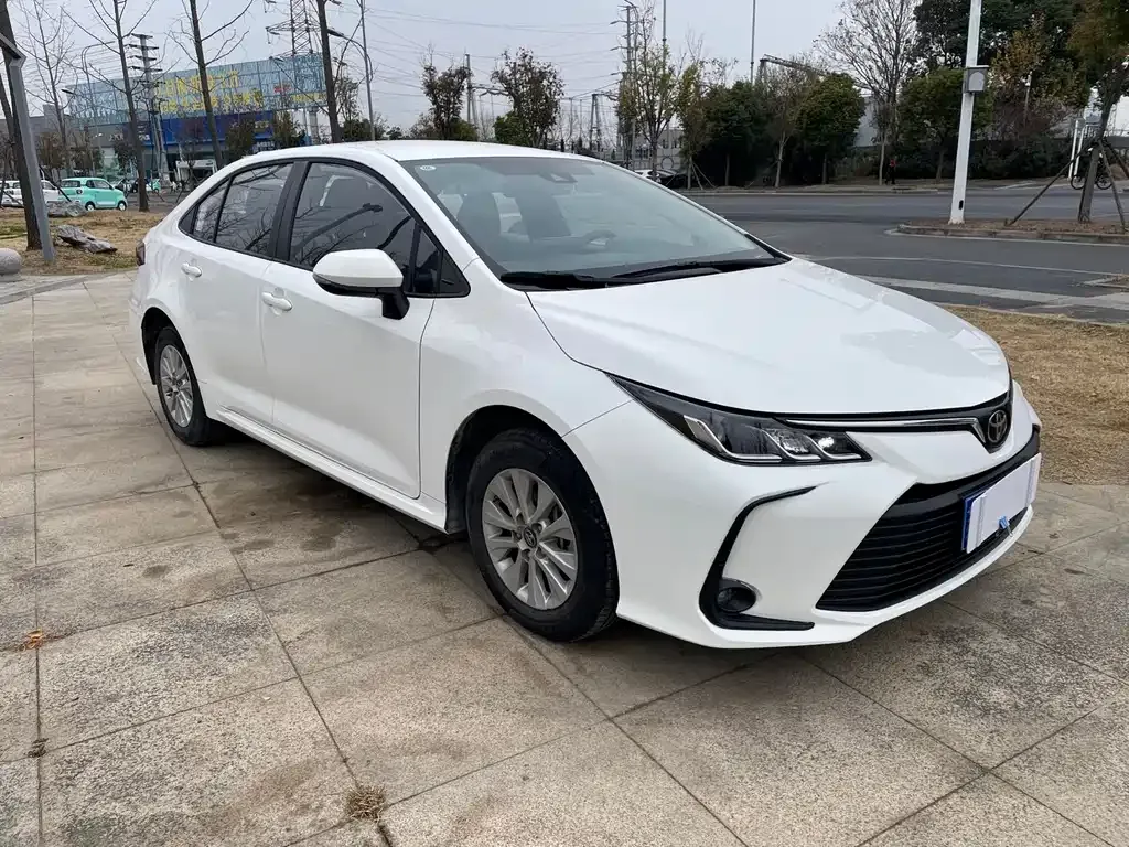 Toyota Corolla 2022 из CN, фото 8
