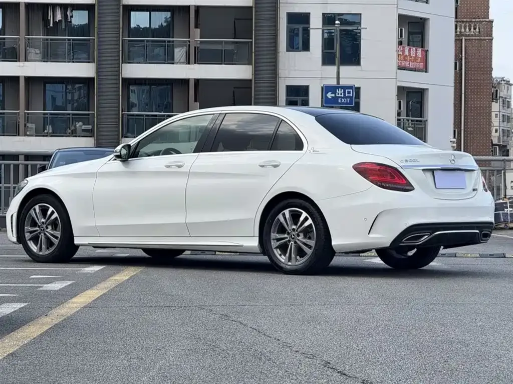 Mercedes-Benz C-Class — фото 3