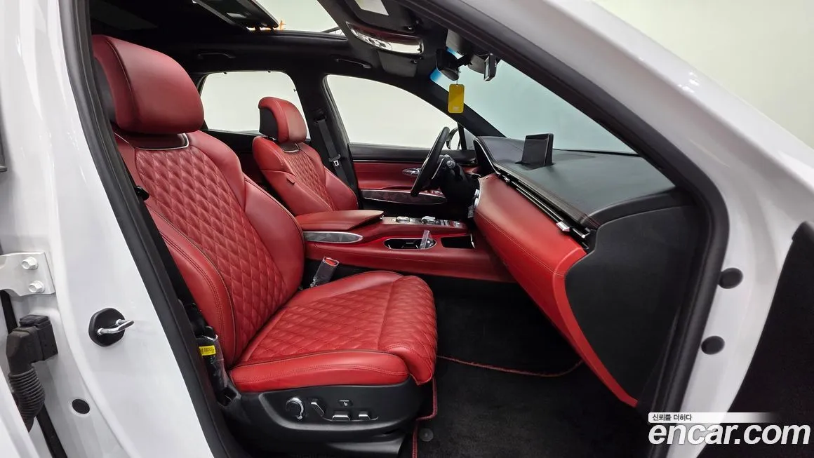 Genesis GV70 2023 из KR, фото 4