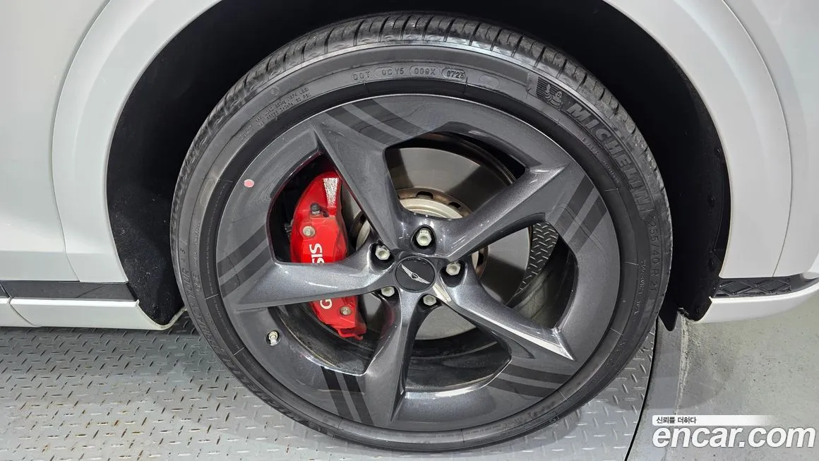 Genesis GV70 2023 из KR, фото 2